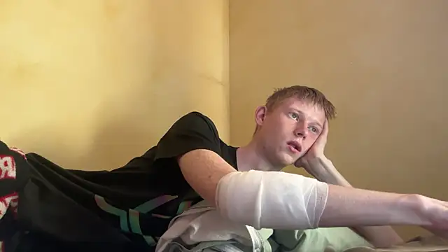 dreamy devi1 online show from 23, 4, 2026