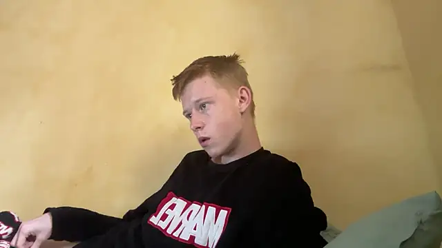 dreamy devi1 online show from 5, 4, 2026