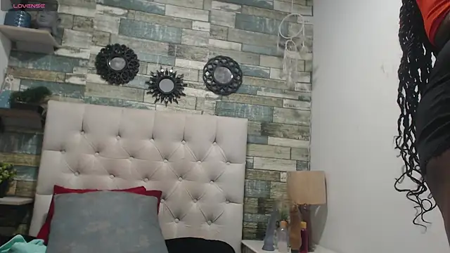Snapshot of Skylernaomi chatting on 9, 6, 2026 Skylernaomi online show from 9, 6, 2026