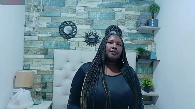 Skylernaomi online show from 15, 4, 2026