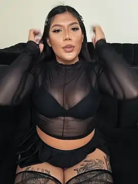 aleenavarro online show from 19, 6, 2026