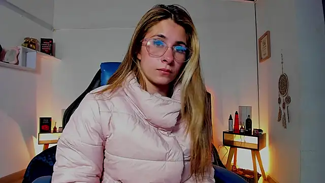 SaraRoads online show from 12, 5, 2026