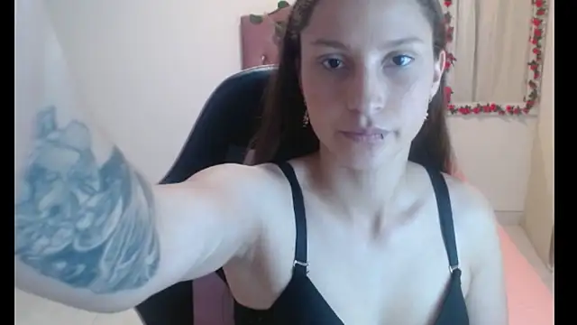 scarlet1609 online show from 21, 4, 2026