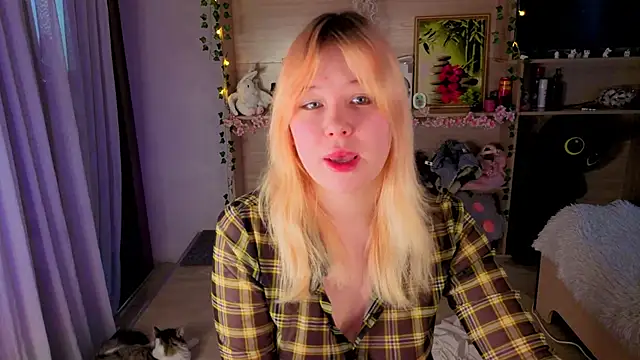 Snapshot of unburnedgirl chatting on 4, 4, 2026 unburnedgirl online show from 4, 4, 2026