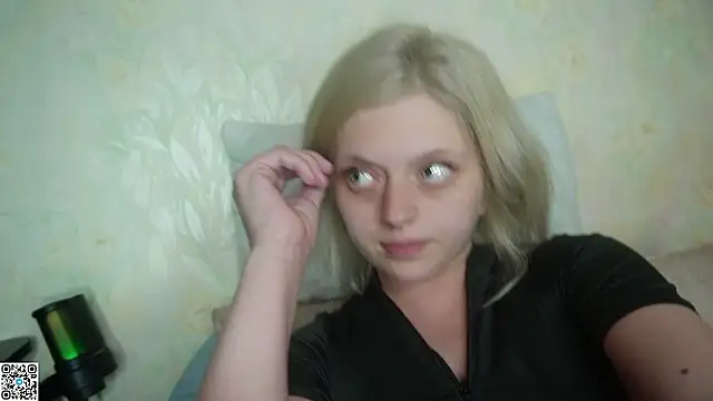 Snapshot of AkinaHaruko chatting on 7, 6, 2026 AkinaHaruko online show from 7, 6, 2026