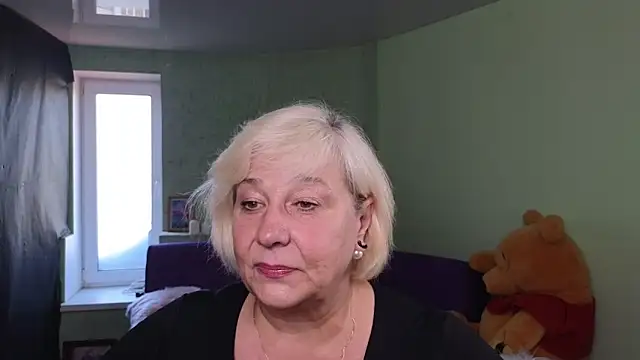 Snapshot of Milane_Milky chatting on 4, 6, 2026 Milane Milky online show from 4, 6, 2026