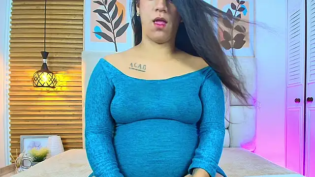 Lunaa Rossee online show from 20, 4, 2026
