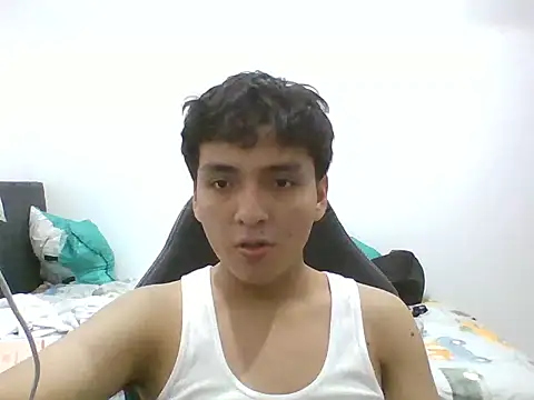 Snapshot of boynovaa chatting on 8, 5, 2026 boynovaa online show from 8, 5, 2026
