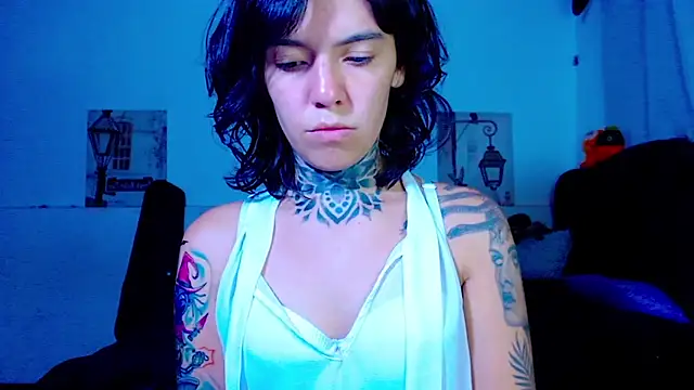 Snapshot of LannieGonzales chatting on 9, 5, 2026 LannieGonzales online show from 9, 5, 2026