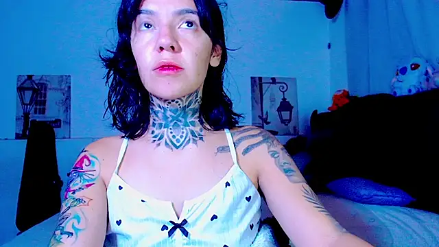 Snapshot of LannieGonzales chatting on 12, 5, 2026 LannieGonzales online show from 12, 5, 2026