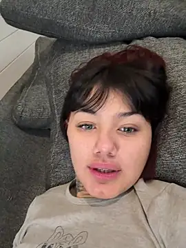 Snapshot of Abrildqquino chatting on 11, 6, 2026 Abrildqquino online show from 11, 6, 2026