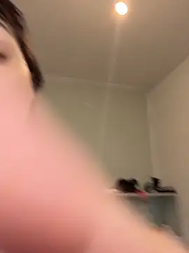 Abrildqquino online show from 23, 4, 2026