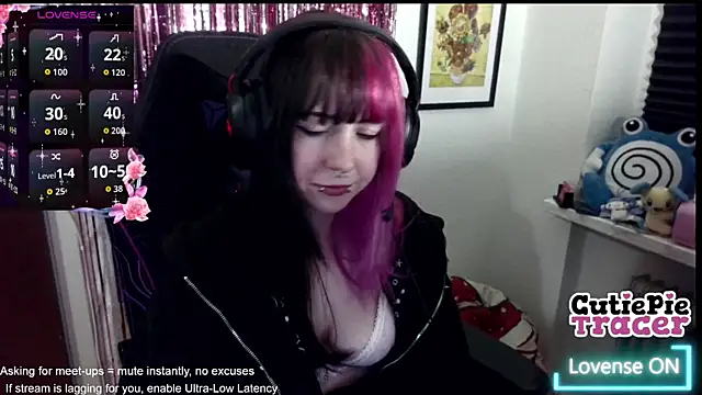 CutieTracer online show from 17, 5, 2026