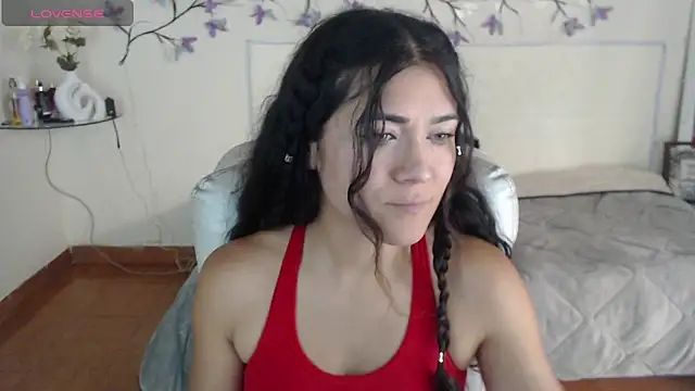 FreyaRouge online show from 2, 4, 2026