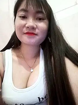 Linh Hoang online show from 15, 4, 2026