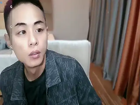 Snapshot of davidboys chatting on 10, 4, 2026 davidboys online show from 10, 4, 2026