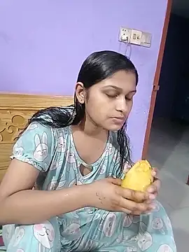 Snapshot of Jerin_Couple61 chatting on 6, 6, 2026 Jerin Couple61 online show from 6, 6, 2026