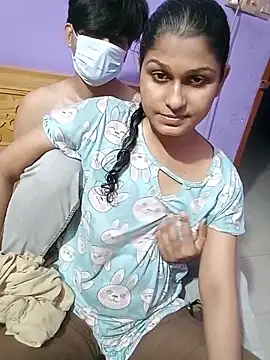 Snapshot of Jerin_Couple61 chatting on 2, 6, 2026 Jerin Couple61 online show from 2, 6, 2026