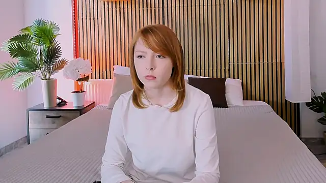 CherryCrushLove online show from 11, 4, 2026