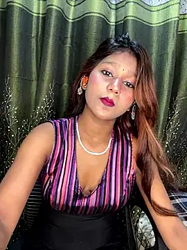 Snapshot of Cutiepie- chatting on 20, 4, 2026 Cutiepie- online show from 20, 4, 2026