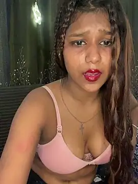 Snapshot of Cutiepie- chatting on 23, 5, 2026 Cutiepie- online show from 23, 5, 2026