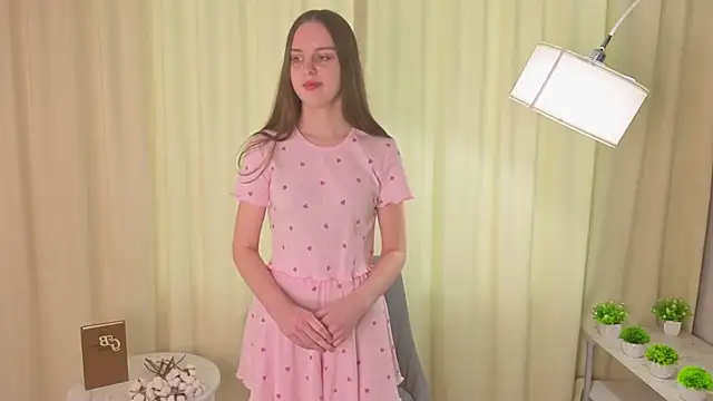 ShaunnaKorte online show from 6, 4, 2026