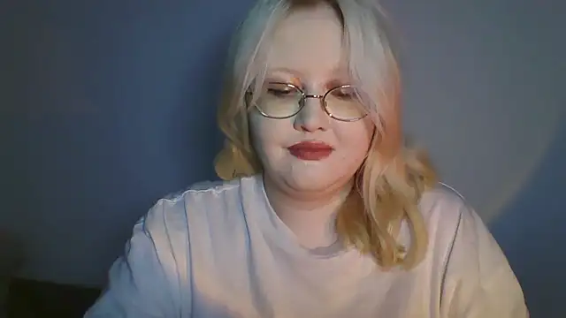 Elayne Sweet online show from 30, 6, 2026