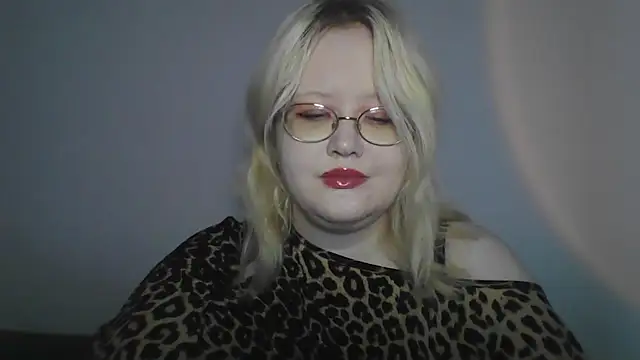 Elayne Sweet online show from 3, 7, 2026