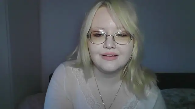 Elayne Sweet online show from 29, 4, 2026