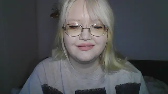 Elayne Sweet online show from 9, 5, 2026