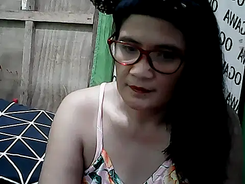 PinayZaira online show from 17, 4, 2026
