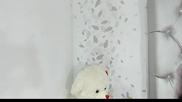 Snapshot of brenda_sofia69 chatting on 11, 6, 2026 brenda sofia69 online show from 11, 6, 2026