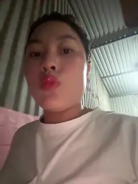 Lina-Naughty online show from 8, 6, 2026