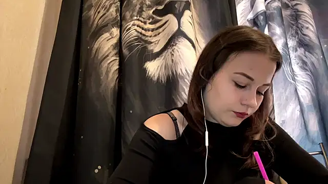 TinaBloom online show from 2, 4, 2026