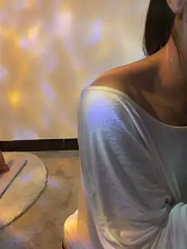 Xiaoyunduo1 online show from 15, 4, 2026