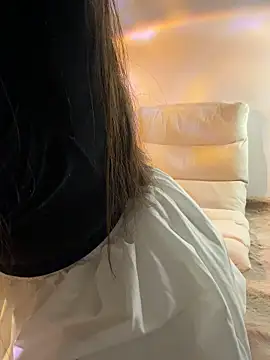 Xiaoyunduo1 online show from 14, 5, 2026