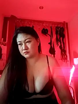 Snapshot of dominalisa chatting on 22, 4, 2026 dominalisa online show from 22, 4, 2026