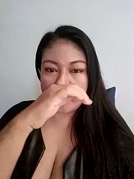 Snapshot of dominalisa chatting on 18, 4, 2026 dominalisa online show from 18, 4, 2026