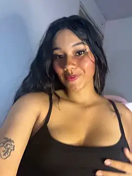 Snapshot of liaa_swan chatting on 11, 4, 2026 liaa swan online show from 11, 4, 2026