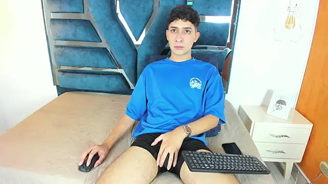 Alantaylorr  online show from 23, 5, 2026