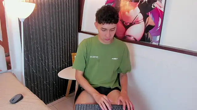 Alantaylorr  online show from 7, 4, 2026