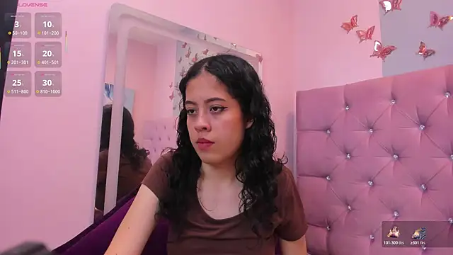 Snapshot of Kaira_luxury chatting on 20, 6, 2026 Kaira luxury online show from 20, 6, 2026
