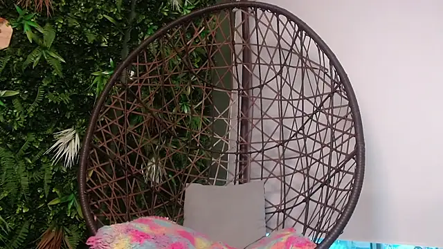 Milan Moon online show from 15, 4, 2026