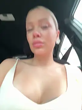 Girl-Mia online show from 16, 5, 2026