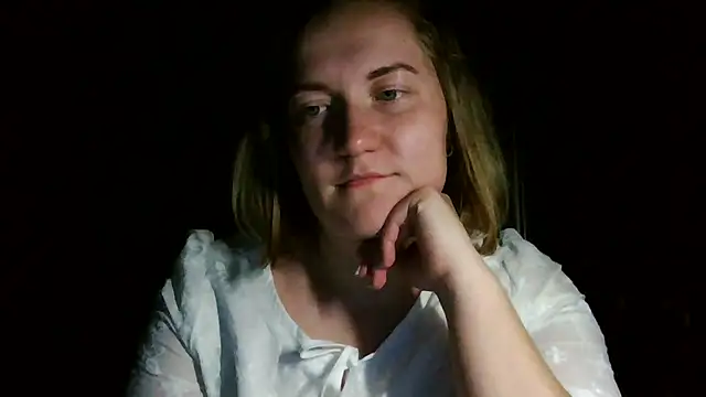 TinaKittyX online show from 3, 5, 2026