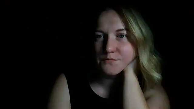 TinaKittyX online show from 15, 5, 2026