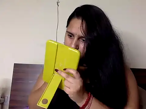 Bitchin Riya online show from 27, 7, 2026