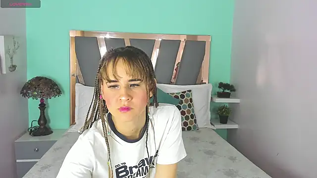 Snapshot of Alina_Valmont chatting on 8, 5, 2026 Alina Valmont online show from 8, 5, 2026