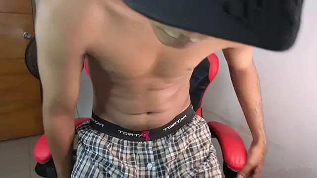 darknigthx online show from 12, 4, 2026