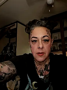 Kitty bang online show from 1, 4, 2026